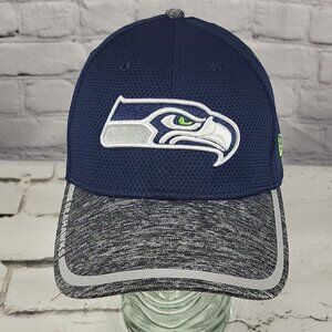 New Era NFL Seattle Seahawks Fitted Hat‎ Size Med-Large
